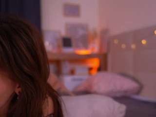 Live webcam model bllowjoyy on Soda Cams