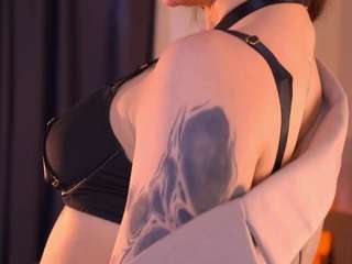 Live webcam model bllowjoyy on Soda Cams