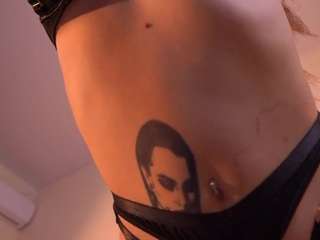 Live webcam model bllowjoyy on Soda Cams