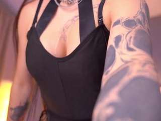bllowjoyy Sex Cam Show
