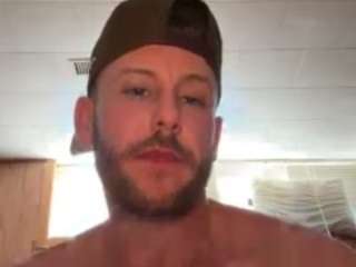 dogpound44 Live Webcam on CamSoda