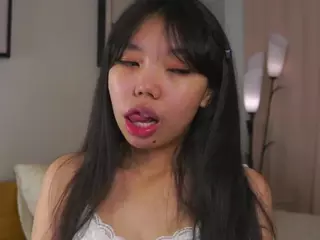 CoventinaDanby's Live Sex Cam Show