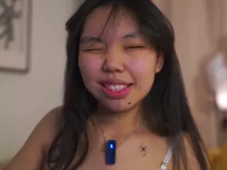 CoventinaDanby's Live Sex Cam Show