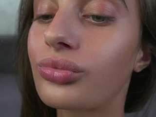 Isabella live webcam show