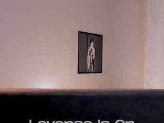 gwenacey's CamSoda show and profile