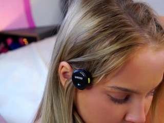 peacebunte webcam model