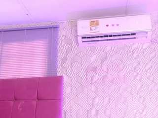 quianna-1 webcam