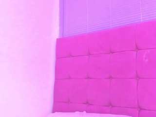 quianna-1 Live Webcam on CamSoda