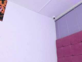 quianna-1 webcam