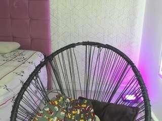 quianna-1 Live Webcam on CamSoda