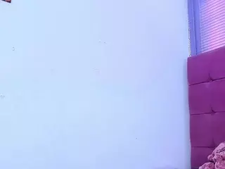 quianna-1's Live Sex Cam Show