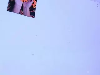 quianna-1's Live Sex Cam Show
