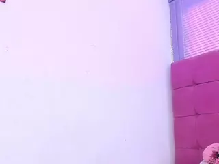 quianna-1's Live Sex Cam Show