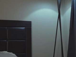 Live cam show with akumadrive