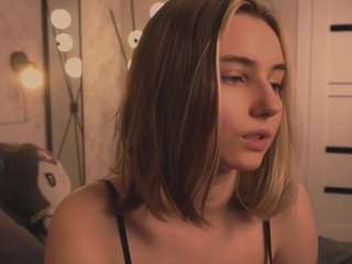 Theacooling's cam show statistics and live stream