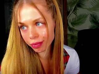 Live webcam model aliceportman on Soda Cams