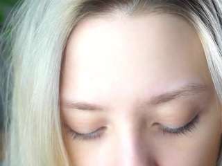antoniahey webcam