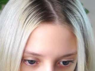 AntoniaHey