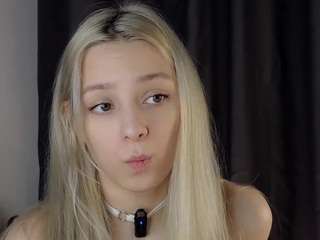 antoniahey webcam