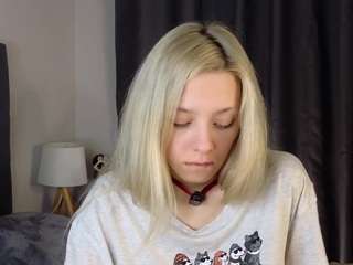 antoniahey webcam
