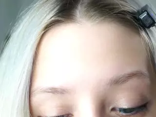 AntoniaHey's Live Sex Cam Show