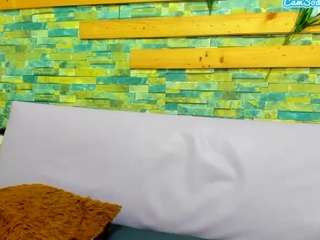 chicasirbo live webcam show