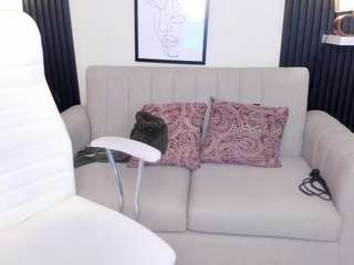 cloe-adams