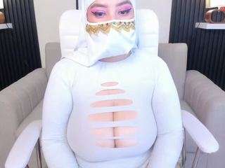 Cloe-adams