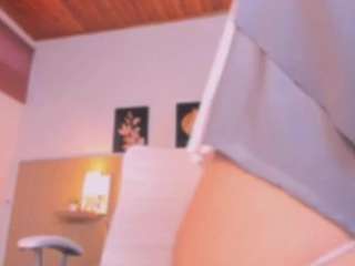 cloe-adams Live Webcam on CamSoda