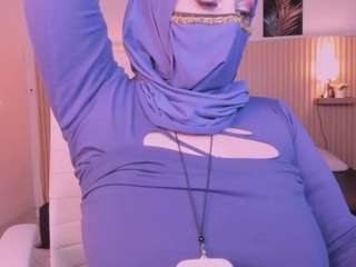 cloe-adams Tattoo live webcam