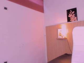cloe-adams Live Webcam on CamSoda