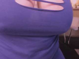 cloe-adams