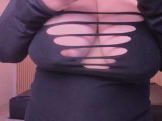 cloe-adams