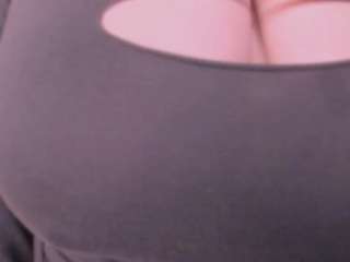 cloe-adams