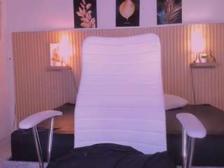 cloe-adams