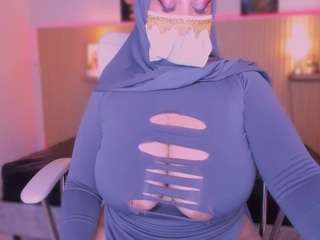 Cloe-adams