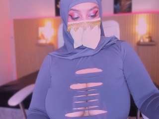 cloe-adams live profile