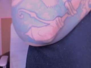 cloe-adams