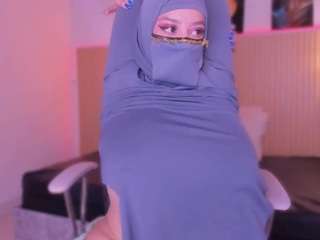 Cloe-adams live webcam show