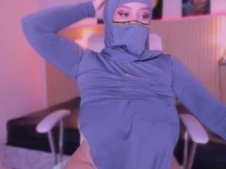 Cloe-adams live webcam show