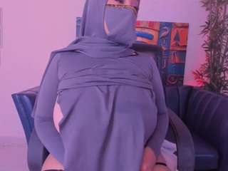 Cloe-adams