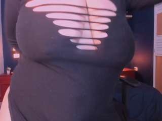 cloe-adams