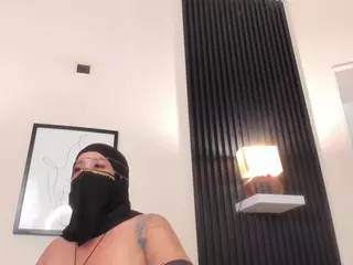 Cloe-adams's Live Sex Cam Show