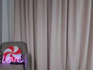 dorettacorby live cam profile