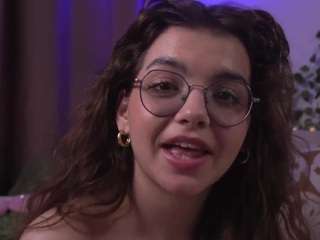 eldagoldsmith's CamSoda show and profile