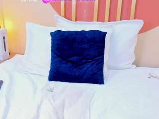 nicoleangels Live Webcam on CamSoda