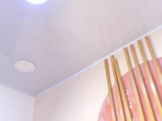 Live cam show with Nicole Angels