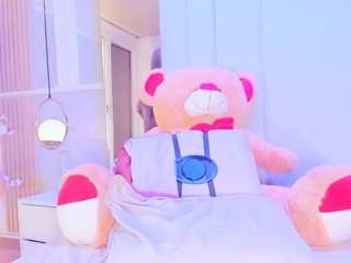 salomebenz Live Webcam on CamSoda