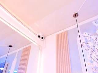 SalomeBenz live webcam show