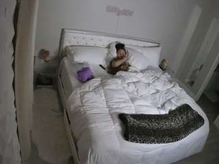 voyeurcam-whitneyoc-01